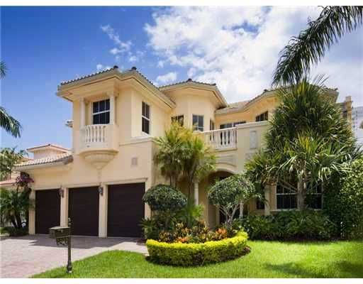 Harbor Islands Hollywood Real Estate