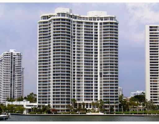 Williams Island 7000 - Villa Marina Aventura Condo