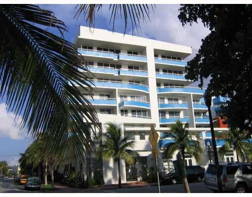 200 Ocean Drive Miami Beach Condo
