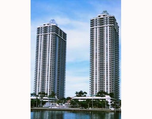 Blue Diamond Miami Beach Condo