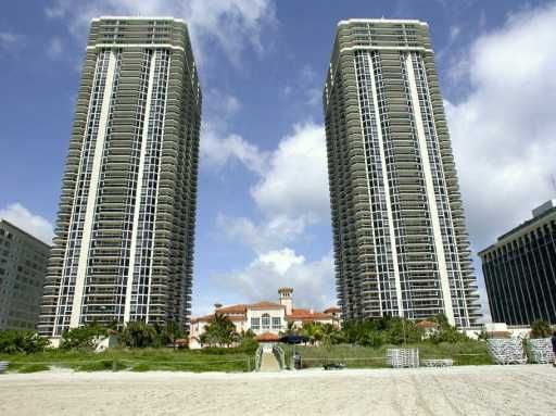 Green Diamond Miami Beach Condo