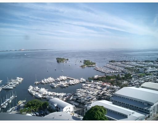 Grovenor House Coconut Grove  Condo